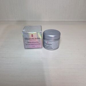 Elizabeth Arden Visible Whutening Firm And Reflect Moisturizer